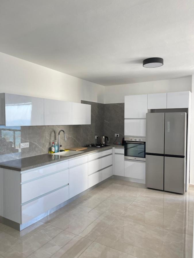 Onthesea Bat Yam Apartment Exterior photo